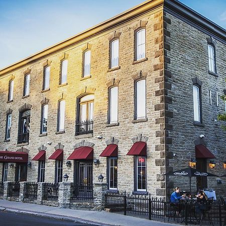 The Grand Hotel Carleton Place Exterior foto